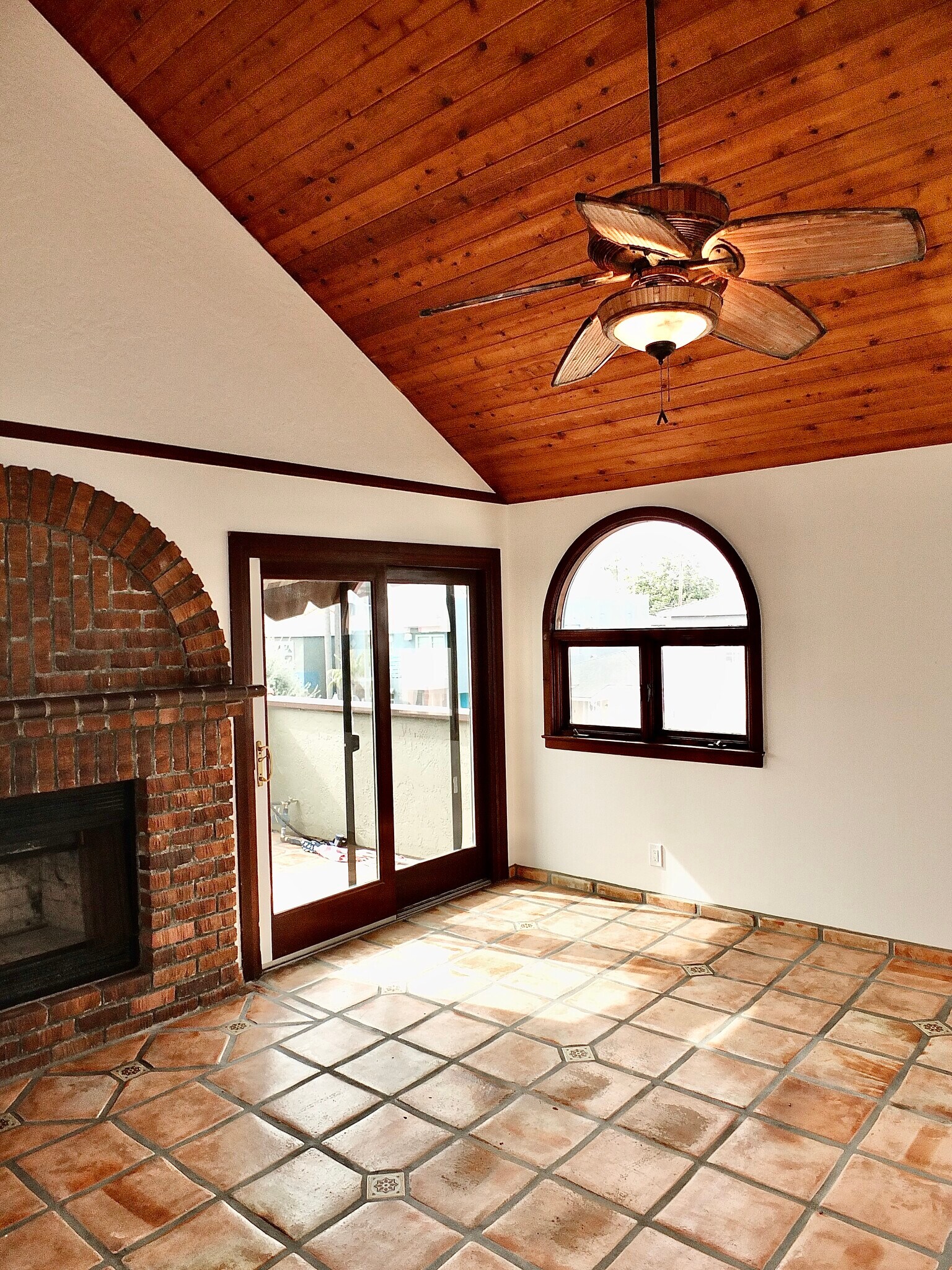 Building Photo - 50 Pomona Ave