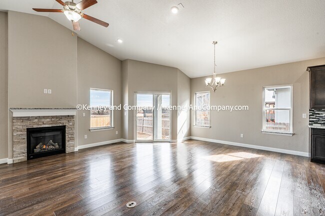 Building Photo - 7625 Alpine Daisy Dr