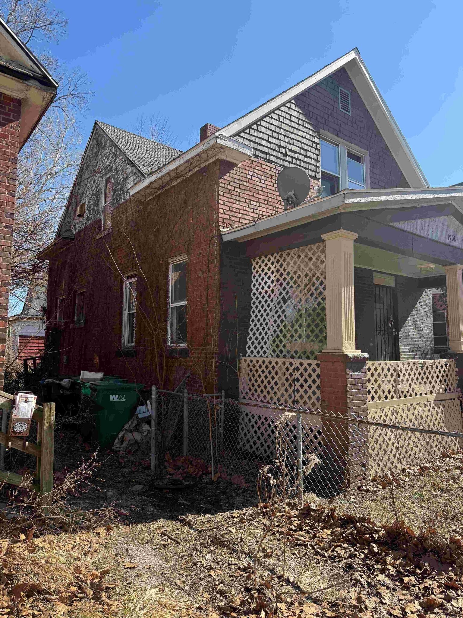 Building Photo - 1908 N Union St