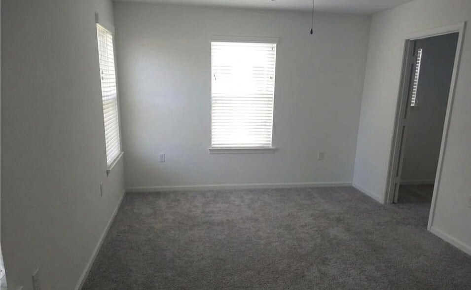 Building Photo - 2313 Alcott Way
