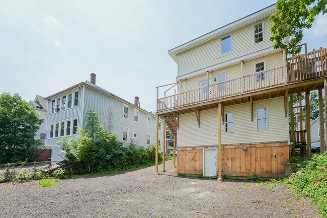 Building Photo - 24 Burr Ave