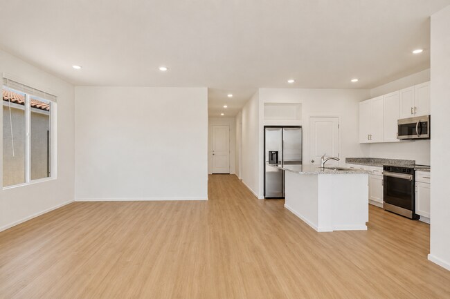 Building Photo - 18000 Calle Lejos