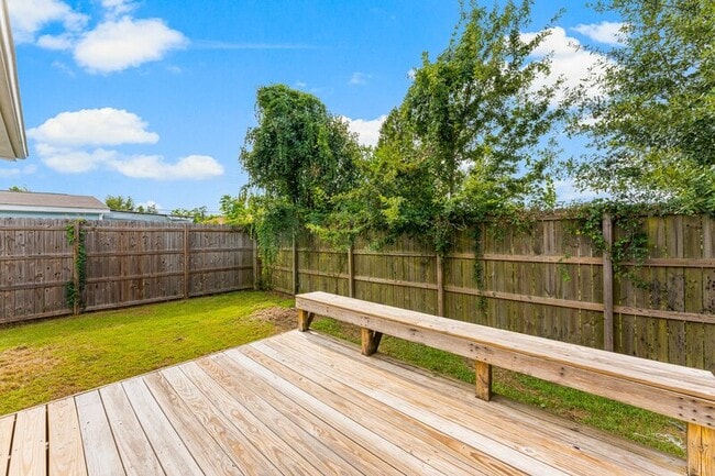 Building Photo - 7304 Claudia's Way