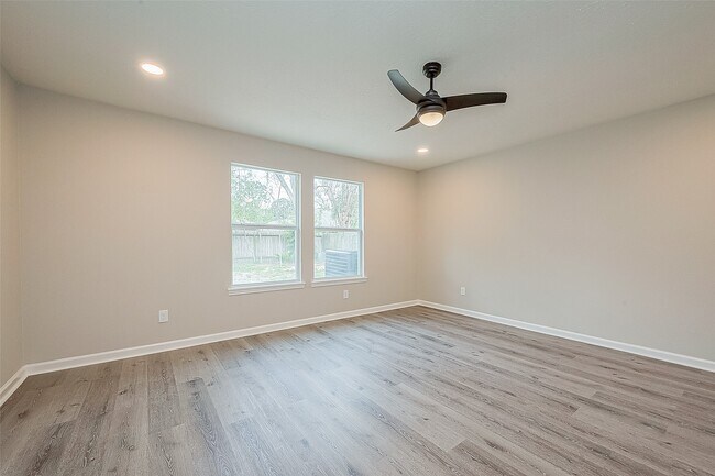 Building Photo - 3103 Hartcliff Cir