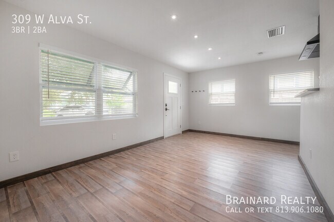 Building Photo - 309 W Alva St