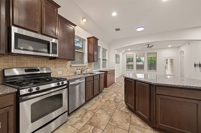 Building Photo - 16131 Keystone Ridge Ln