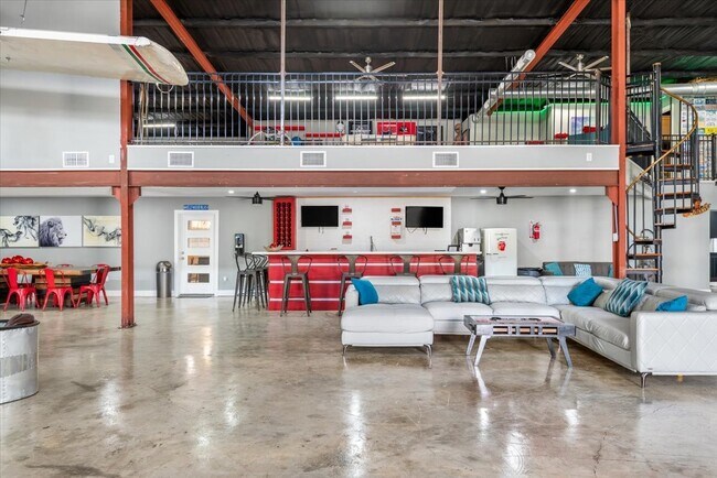 Building Photo - 30400 Highland Blvd