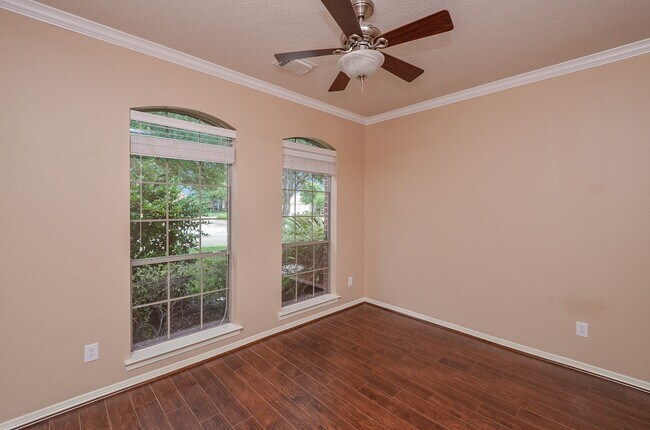 Building Photo - 4019 Jade Cove Ln