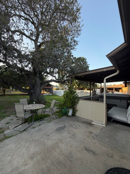 Building Photo - 3850 Massachusetts Ave