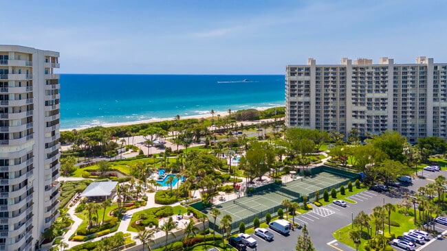 Building Photo - 4301 N Ocean Blvd