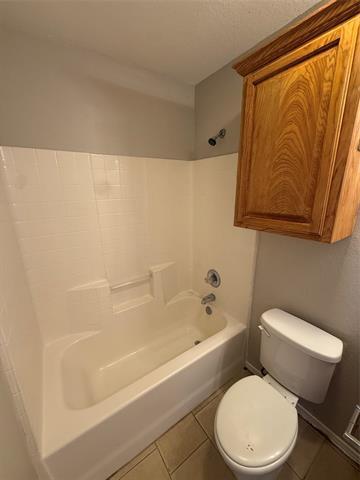 Building Photo - 217 Blue Bell Ct
