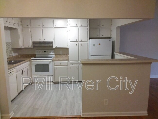 Building Photo - 2527 Emily Ln