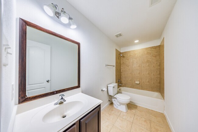 Building Photo - 21415 Sagrantino Ct