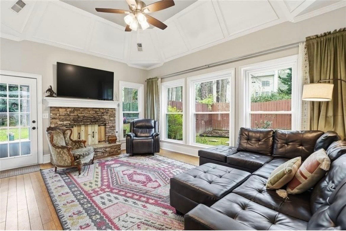 Building Photo - 2158 Chartley Pl