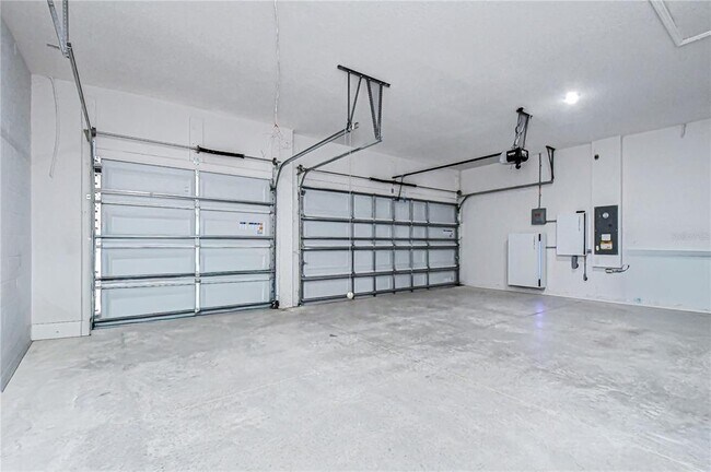 Building Photo - 10027 Dolphin Gull Cir