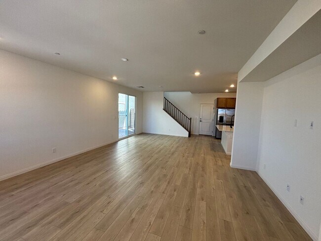 Building Photo - New Construction Beauty in Inspirada with 3 Bed 2.5 Bath, Loft & Open Layout