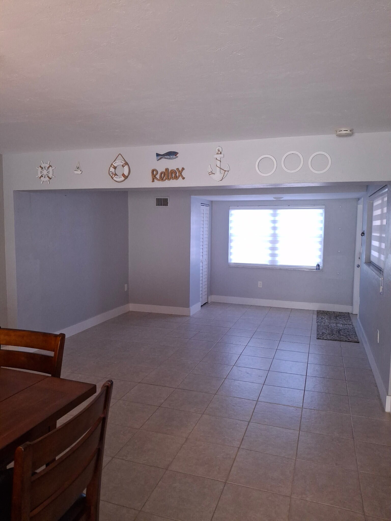 Building Photo - 416 Tudor Dr