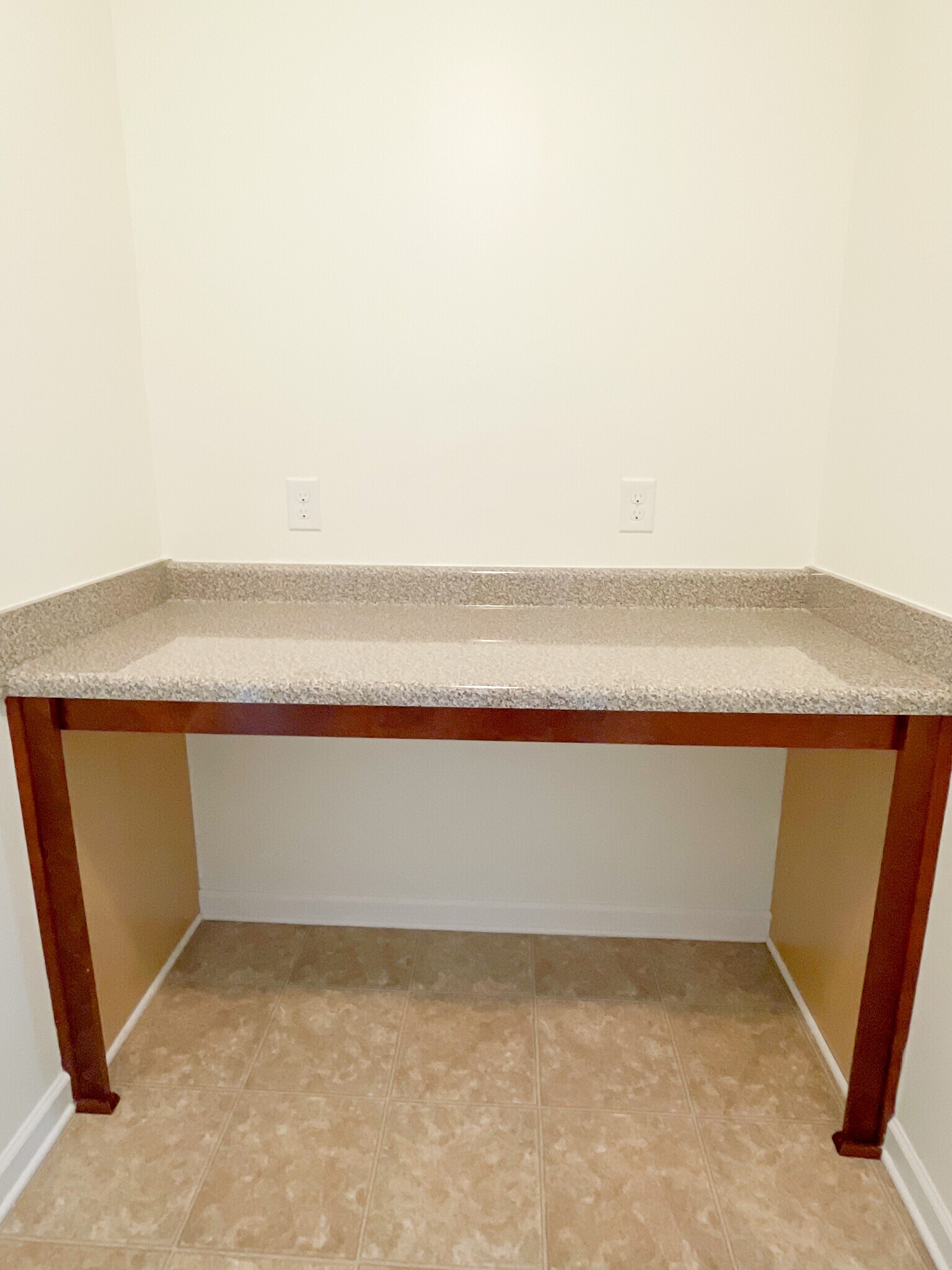 Laundry room - folding table - 10205 Sam Meeks Rd