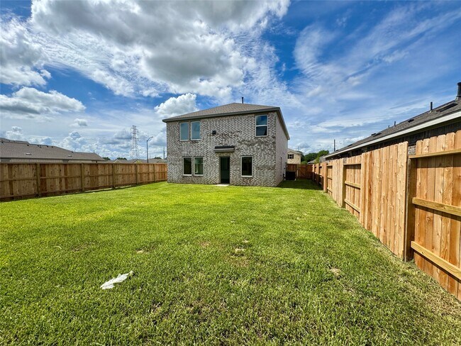 Building Photo - 28763 Texas Plns Dr