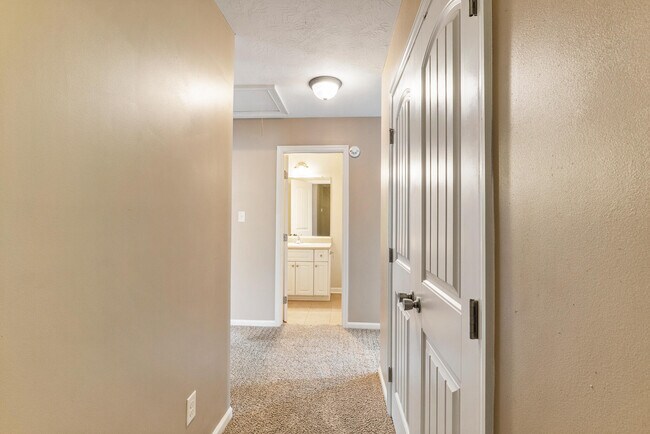 Building Photo - 507 Casey Ct