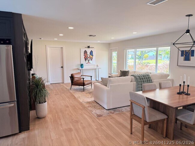 Building Photo - 541 Ibis Dr