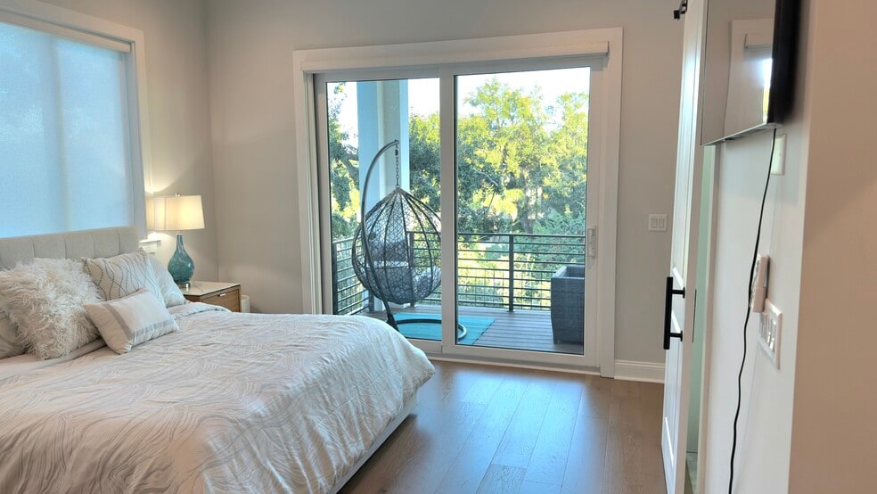 Building Photo - 4515 W North a St