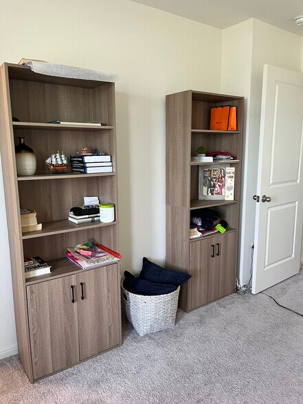 Master bedroom - 119 Aoudad Rd