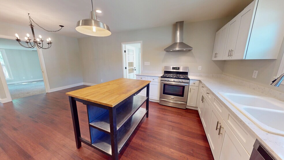 Kitchen - 1901 11th St