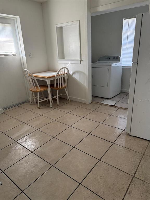 Building Photo - 4115 Columbia St