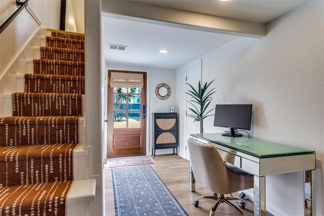 Building Photo - 1600 Fairmount Ave