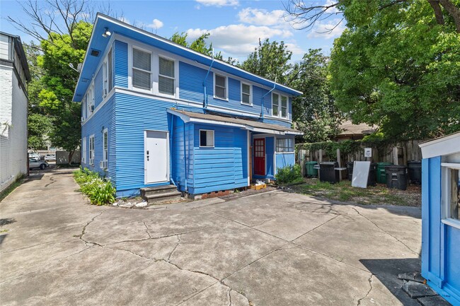 Building Photo - 2509 Whitney St