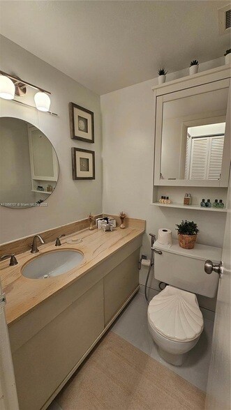 Building Photo - 1980 S Ocean Dr