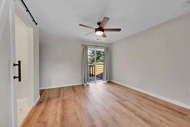 Building Photo - $1,995.00, 2 Bed 2 Bath Condo in Westminster!