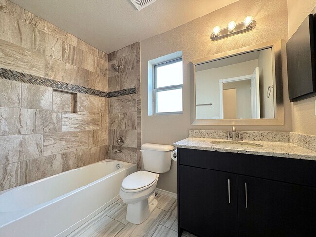 Building Photo - East El Paso 3 bed Refrig A/C