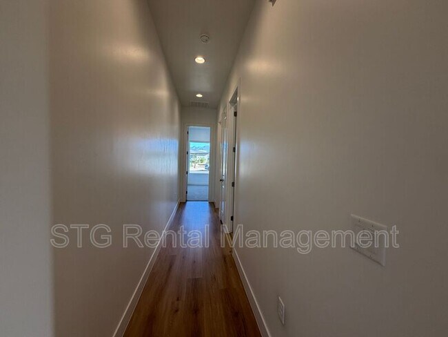 Building Photo - 2908 Church Oak Dr