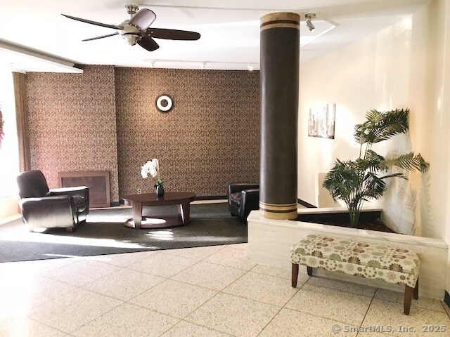 Building Photo - 91 Strawberry Hill Ave