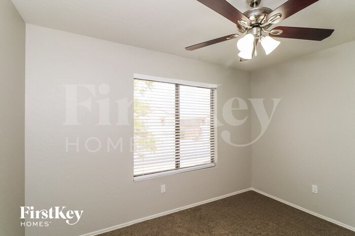 Building Photo - 9351 W Palmer Dr