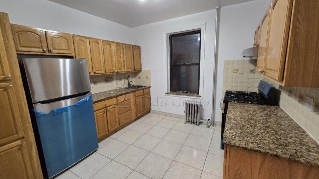 Building Photo - 1 bedroom in ASTORIA NY 11103