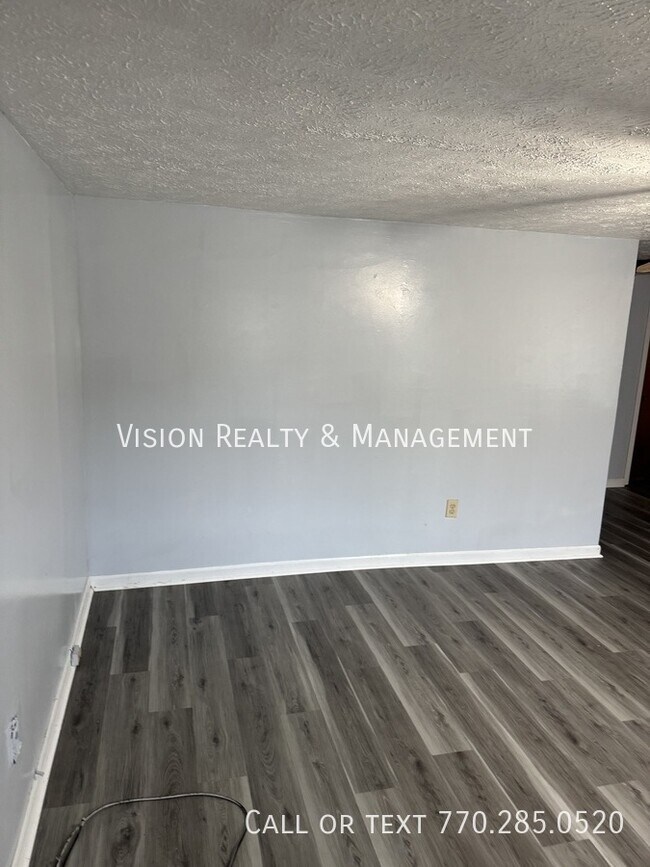 Building Photo - 1803 Carrollton Villa Rica Hwy