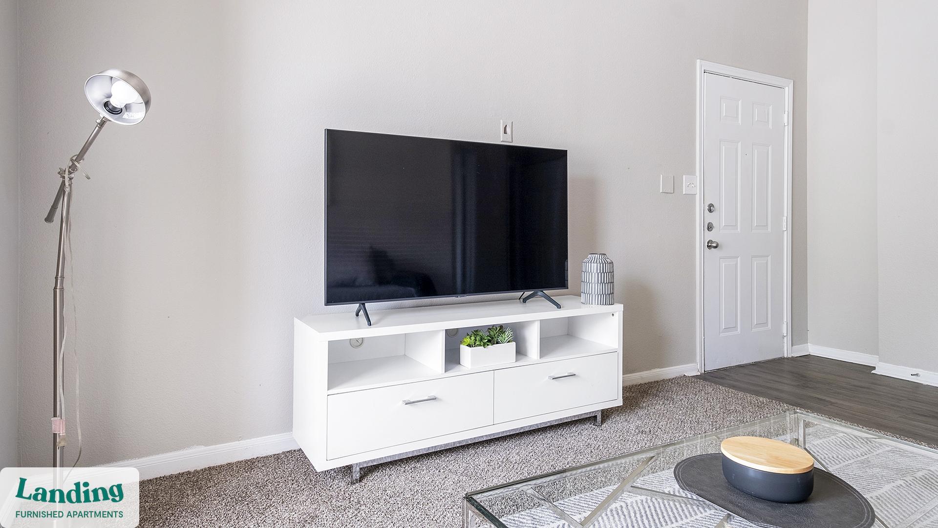 Building Photo - 2500 Woodland Park Dr