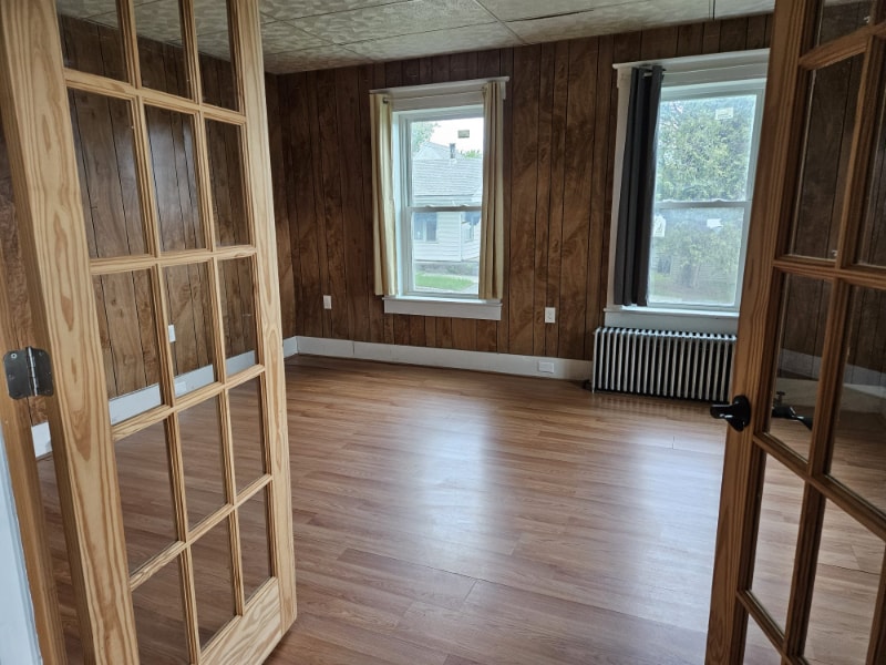 Building Photo - 9 Evergreen Ave