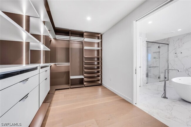 Building Photo - 5100 Seagrass Blvd