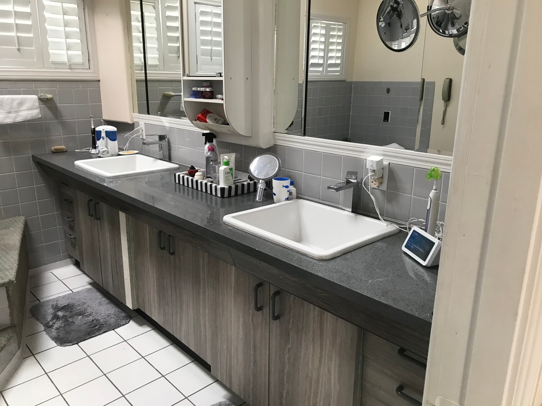 Building Photo - 4522 Saint Clair Ave