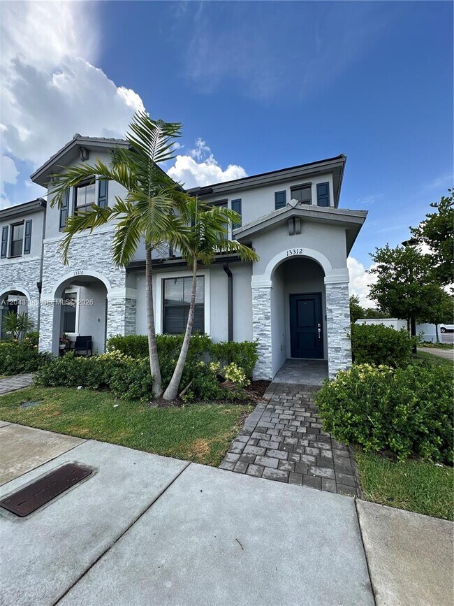 Building Photo - 13312 SW 286th St