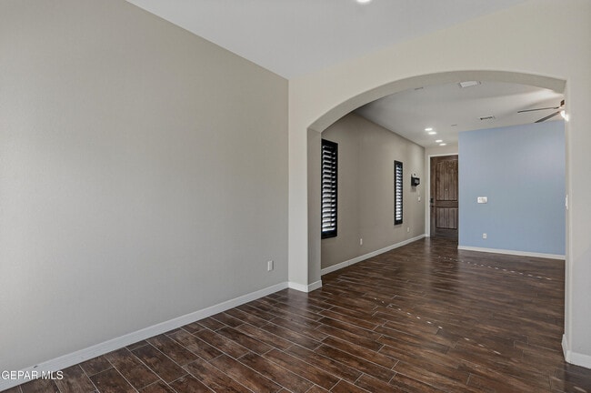 Building Photo - 2508 Eastern Sky St