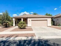 Building Photo - Beautiful 3 Bed/2 Bath home!