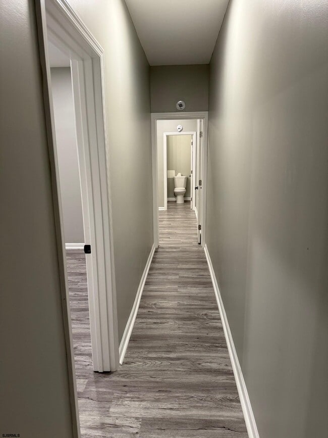 Building Photo - 23 S Little Rock Ave