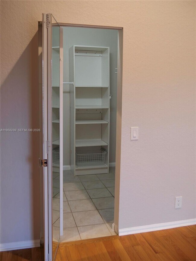 Building Photo - 2288 Quail Roost Dr