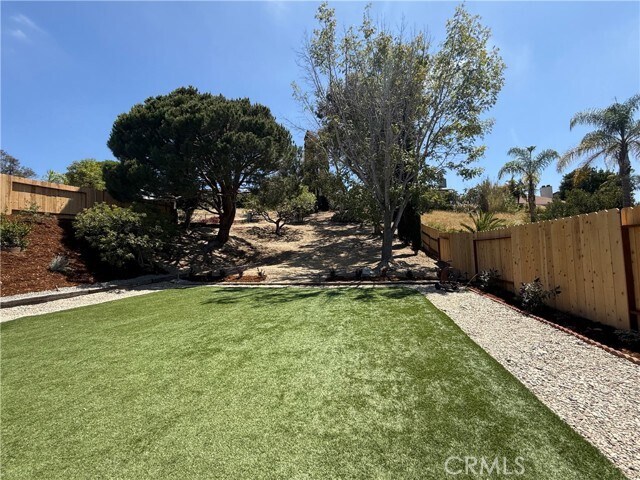 Building Photo - 2868 Brandeis Dr