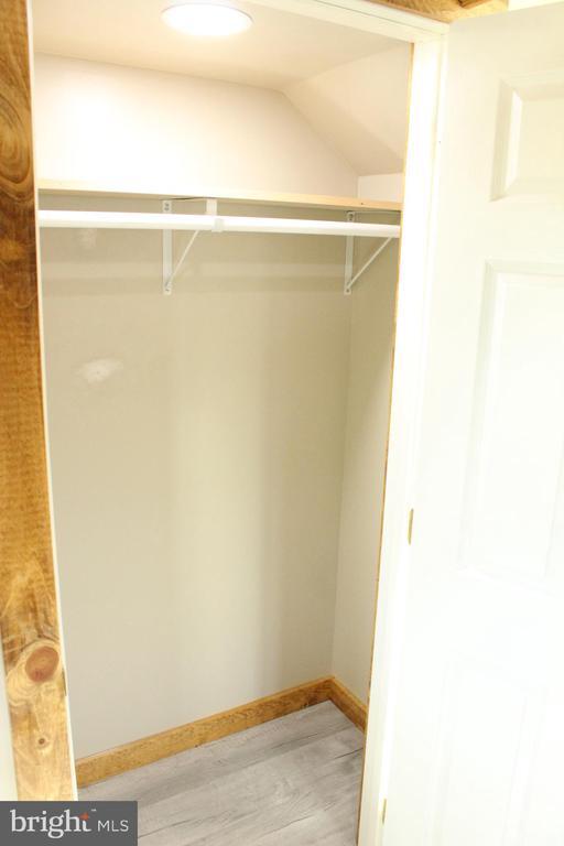 Building Photo - 739 S Main St